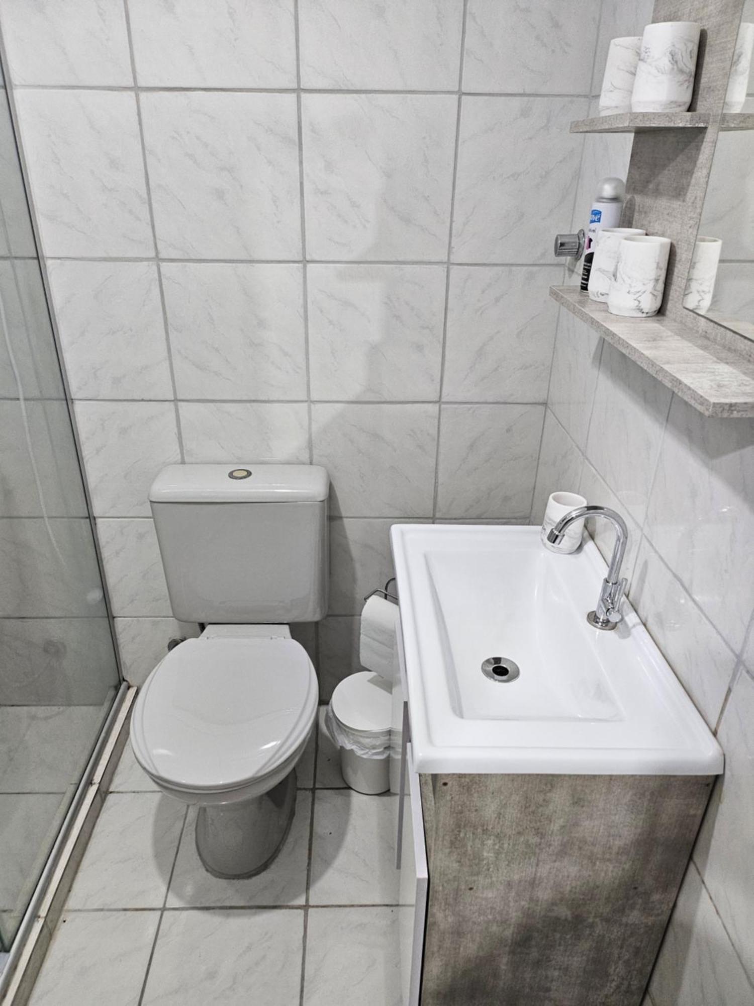 Consulado Americano Apartamento 50 Metros Da Entrada Para Visto Consulado Eua Porto Alegre Com Garagem Exteriör bild