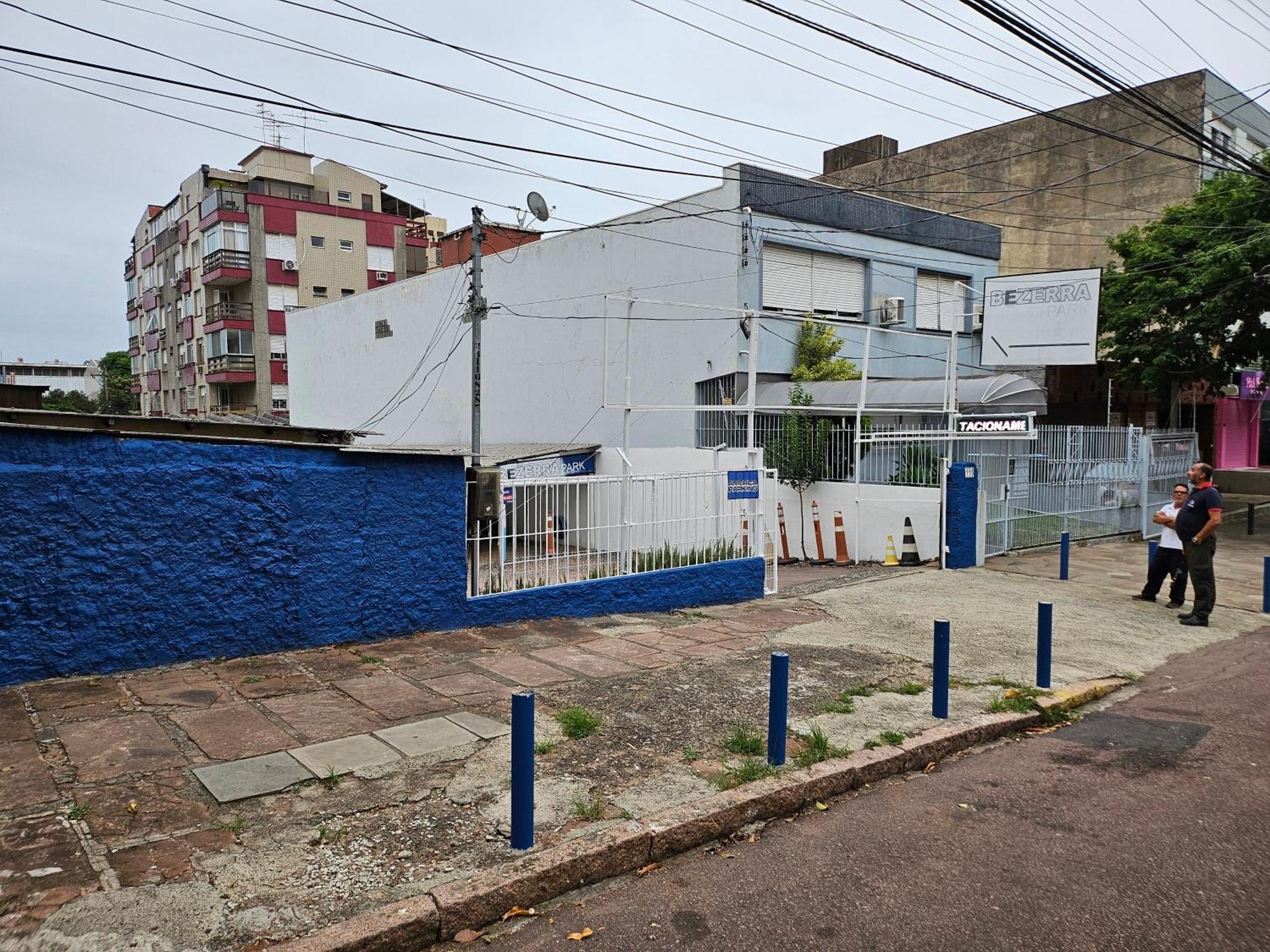 Consulado Americano Apartamento 50 Metros Da Entrada Para Visto Consulado Eua Porto Alegre Com Garagem Exteriör bild